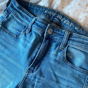 American Eagle skinny jeans